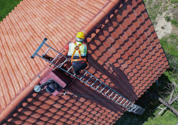 Asphalt Shingles Roofing in Navasota, TX